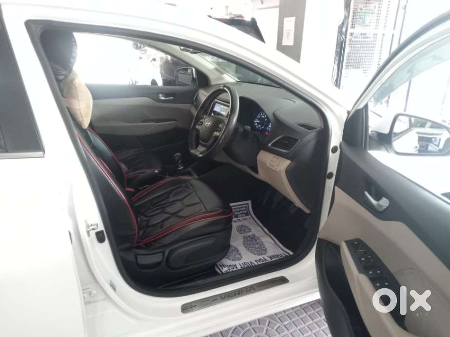 Hyundai Verna 1.5 Sx Petrol Mt, 2019, Petrol