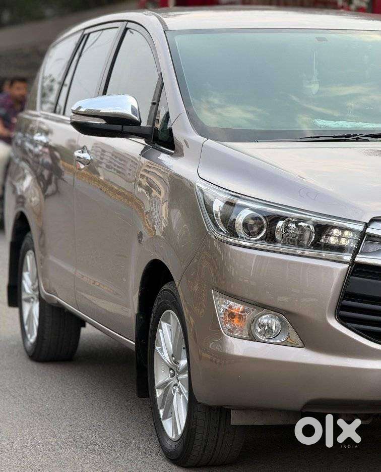 Toyota Innova Crysta 2.8z Automatic, 2017, Diesel