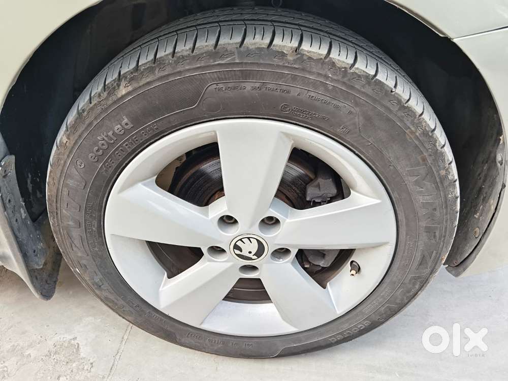 Skoda Rapid [2016-2020] 1.5 Style Plus Tdi At, 2016, Diesel