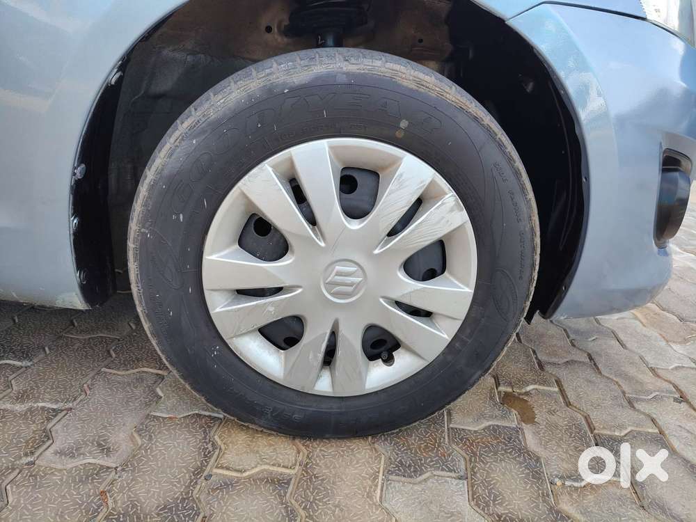 Maruti Suzuki Swift Dzire 1.3 Vxi, 2013, Petrol