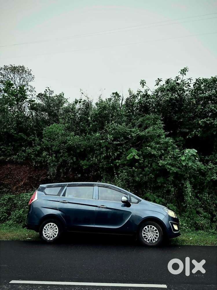Mahindra Marazzo Diesel 2019