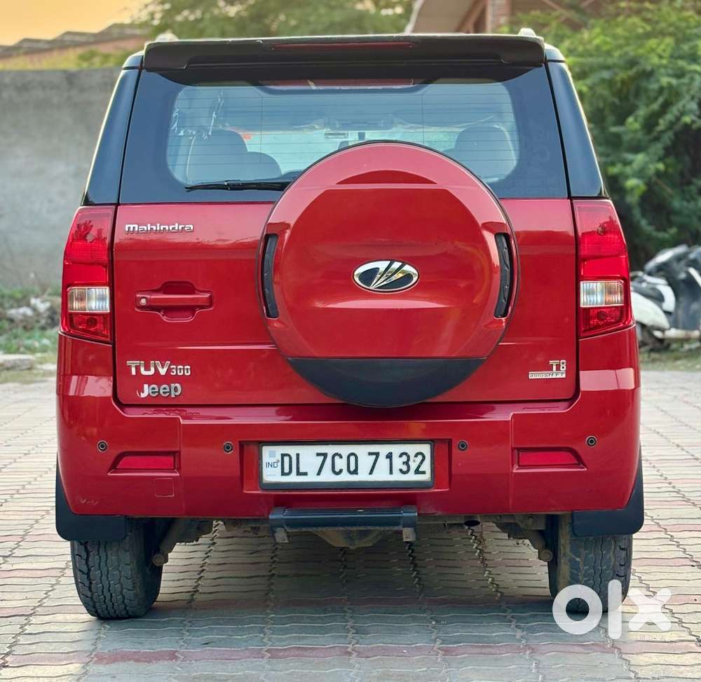 Mahindra Tuv 300 T8 Amt (automatic), 2018, Diesel