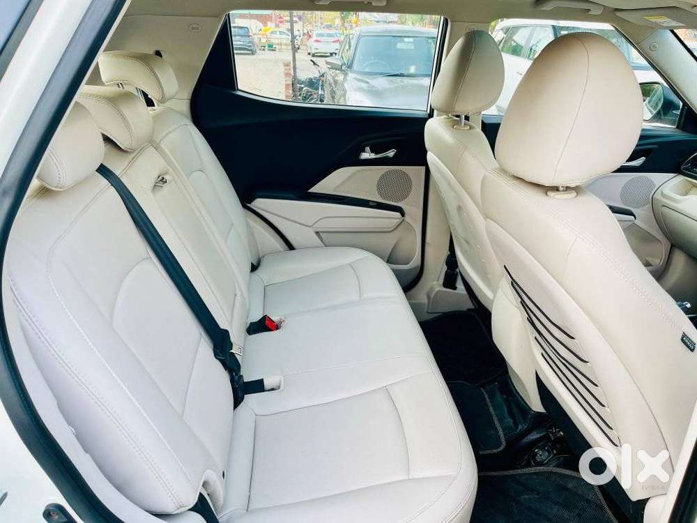 Mahindra Xuv300 W8 Option, 2020, Petrol