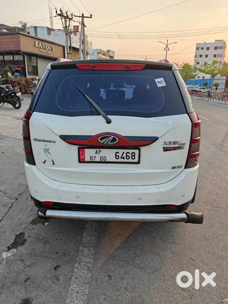 Mahindra Xuv500 Sportz 2017
