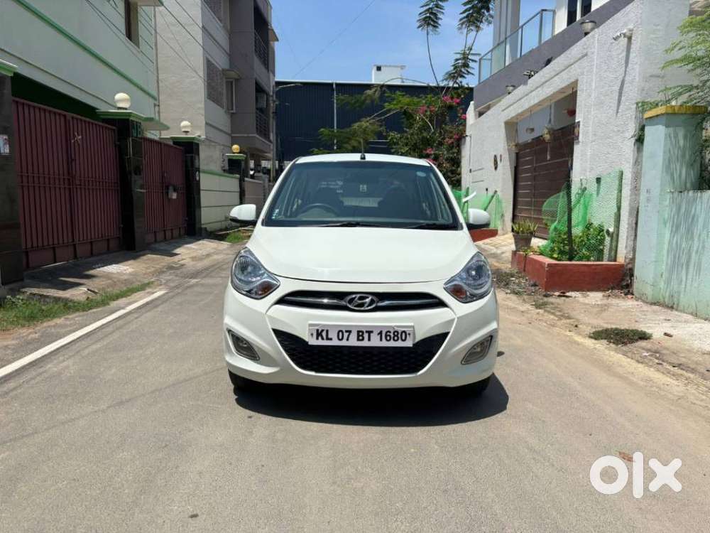 Hyundai I10 Sportz, 2012, Petrol