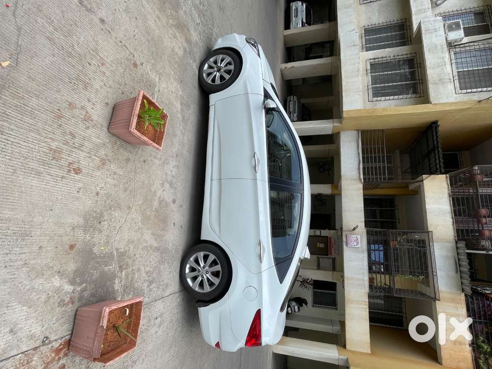 Hyundai Verna 2012