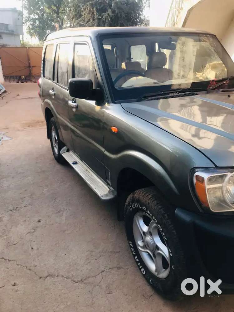 Mahindra Scorpio Classic 2011