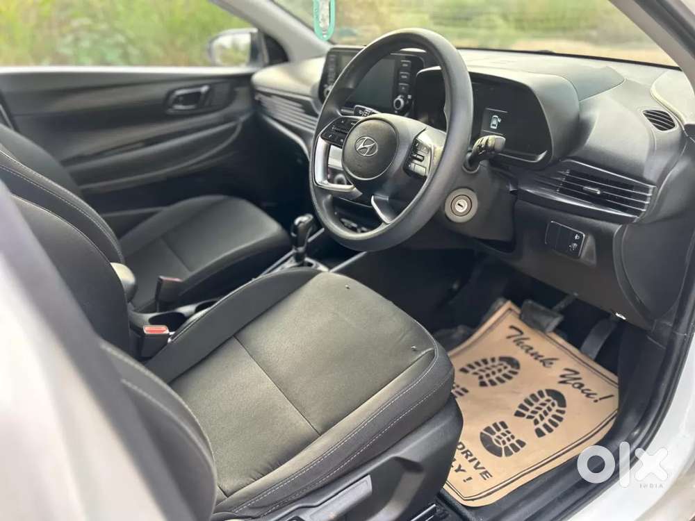 Hyundai I20 Sportz 1.2 Ivt, 2023, Petrol
