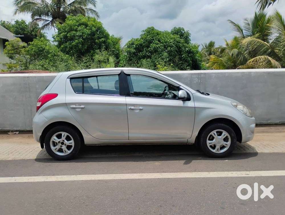 Hyundai I20 2015-2017 Sportz Option 1.4 Crdi, 2010, Diesel