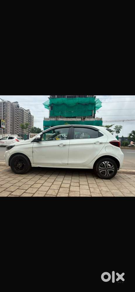Tata Tiago Petrol 2021