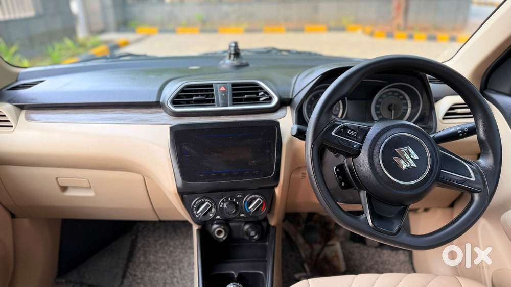 Maruti Suzuki Dzire 1.2 Vxi, 2023, Petrol
