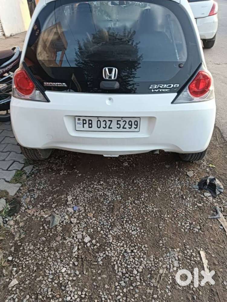 Honda Brio V Mt, 2012