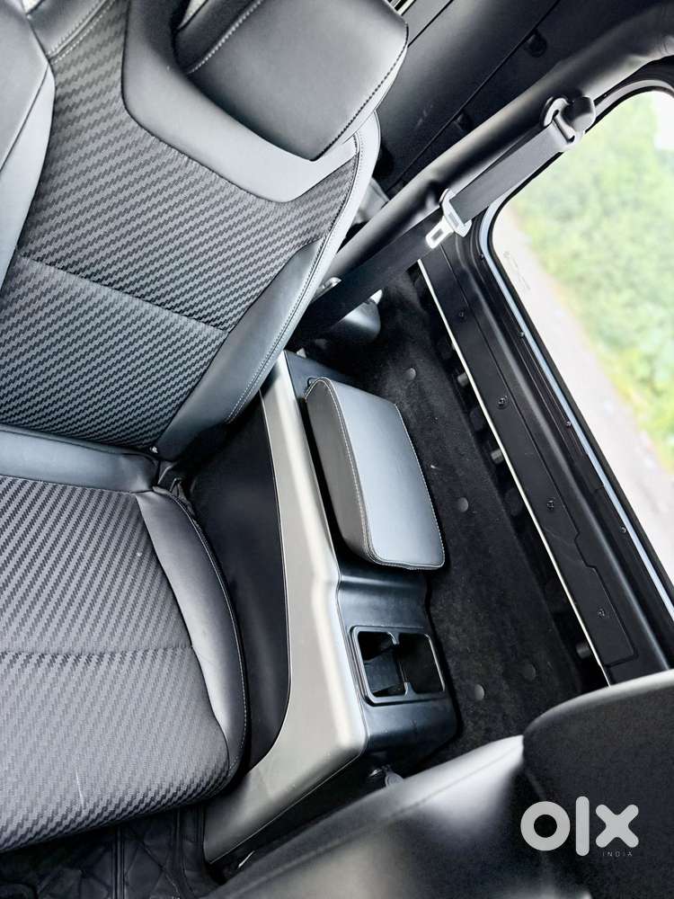 Mahindra Thar Lx Hard Top Petrol At Rwd, 2023, Petrol