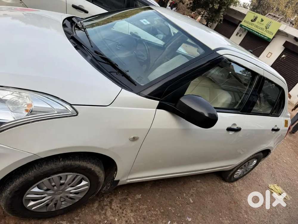 Maruti Suzuki Dzire 2022 Petrol Well Maintained