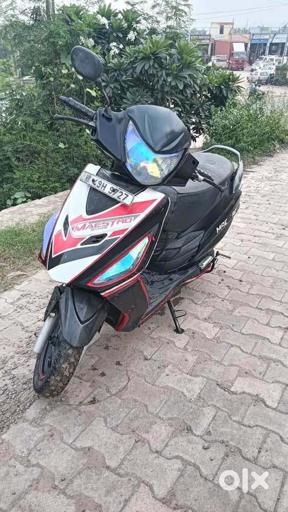 Buy & Sell Second Hand Hero Scooty in Dadhi Bhola 146, Used Hero