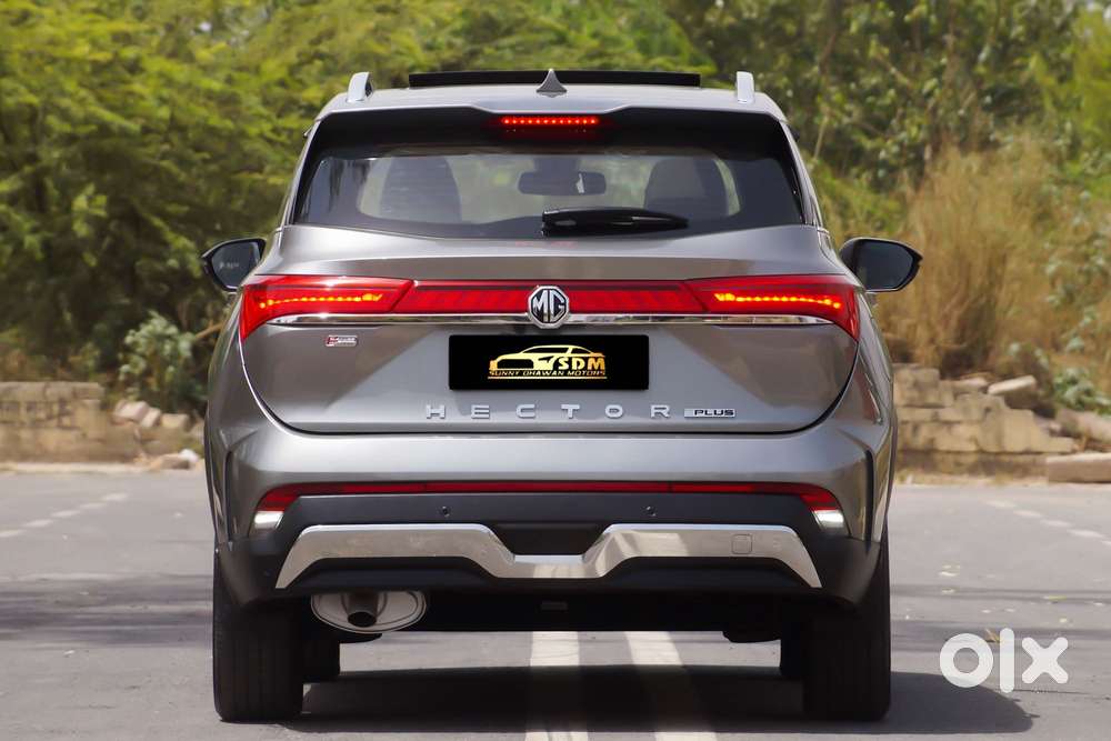 Mg Hector Plus Sharp Pro 1.5 Turbo Petrol Cvt 6 Str, 2026, Petrol