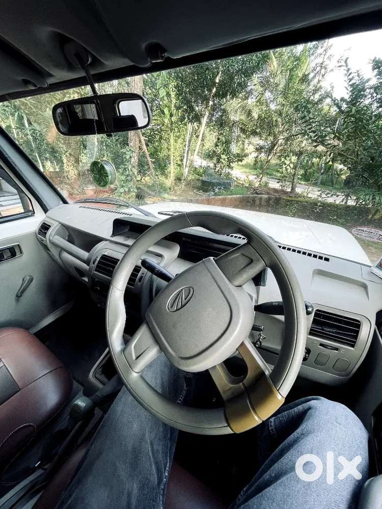 Mahindra Bolero Sle 2011