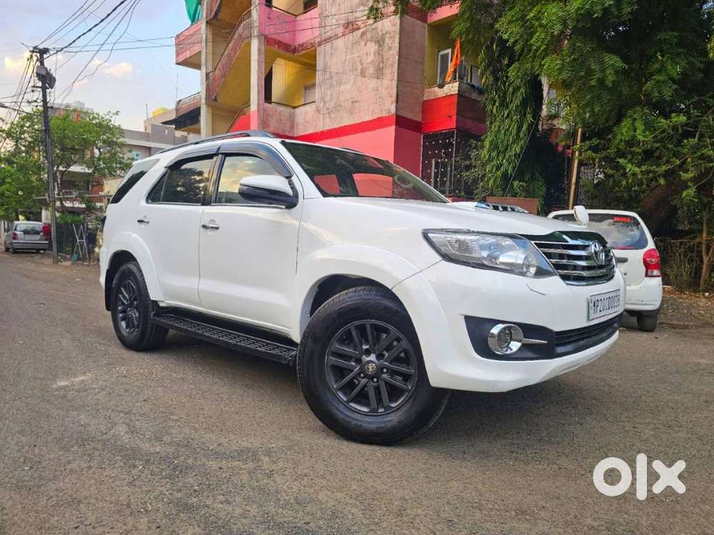 Toyota Fortuner 3.0 4x4 Manual, 2012, Diesel