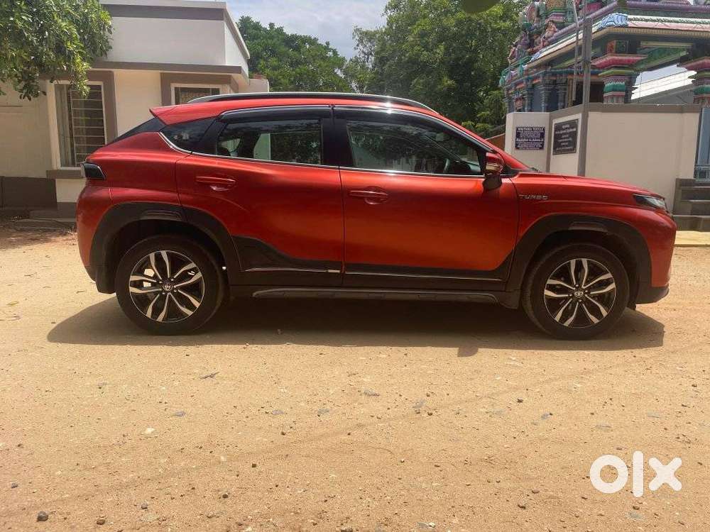 Toyota Urban Cruiser Taisor V 1.0 Petrol At, 2024, Petrol