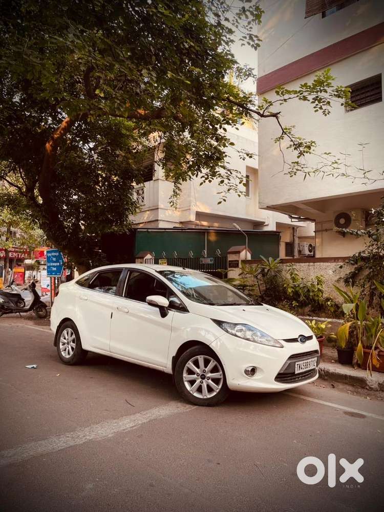 Ford Automatic Petrol 2012