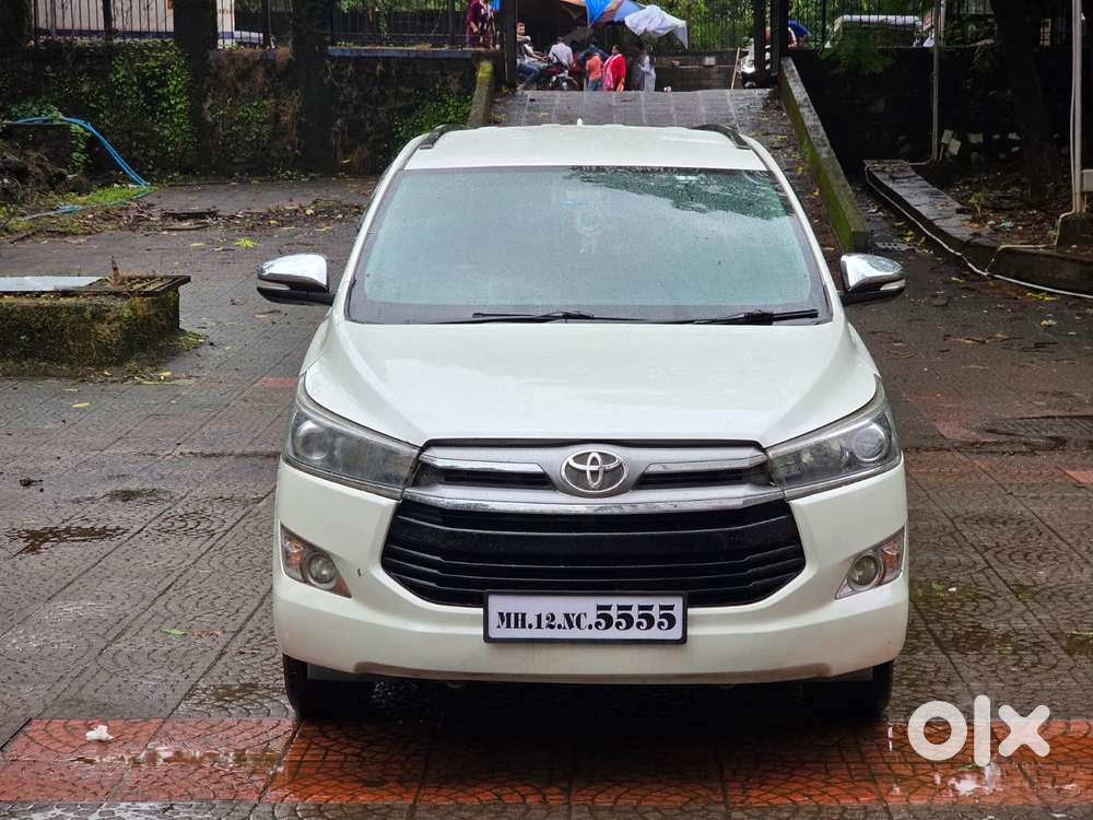 Toyota Innova Crysta 2.8z Automatic, 2016, Diesel