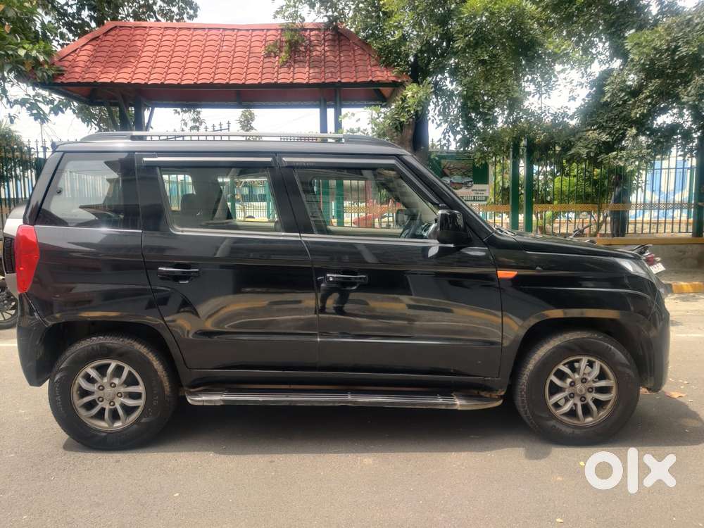 Mahindra TUV 300 T10, 2018, Diesel