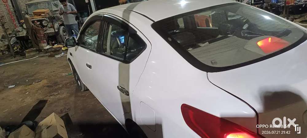 Nissan Sunny Petrol Manual 89000 Km 2014