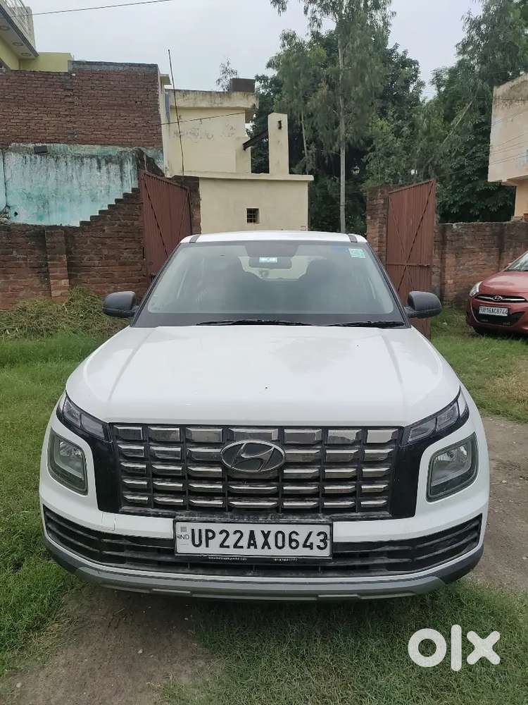 Hyundai Venue 1.2 Petrol 2022 Manual