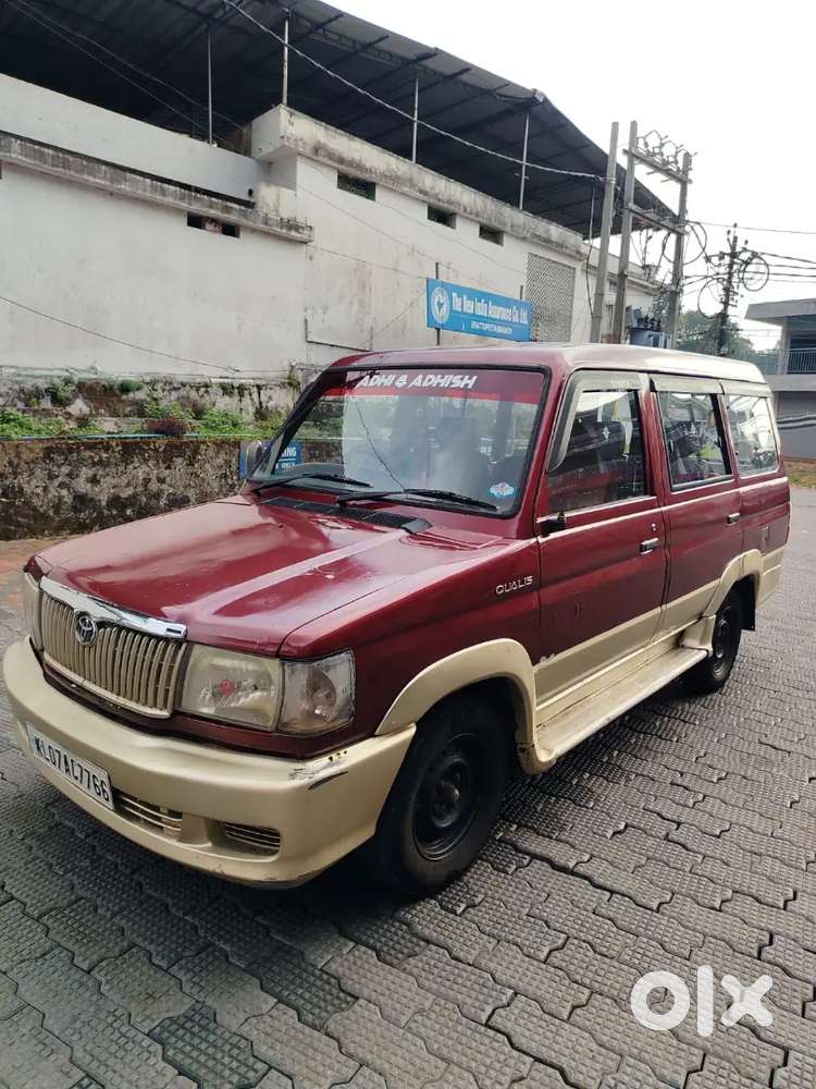 Toyota Qualis 2001 Diesel 250000 Km Driven