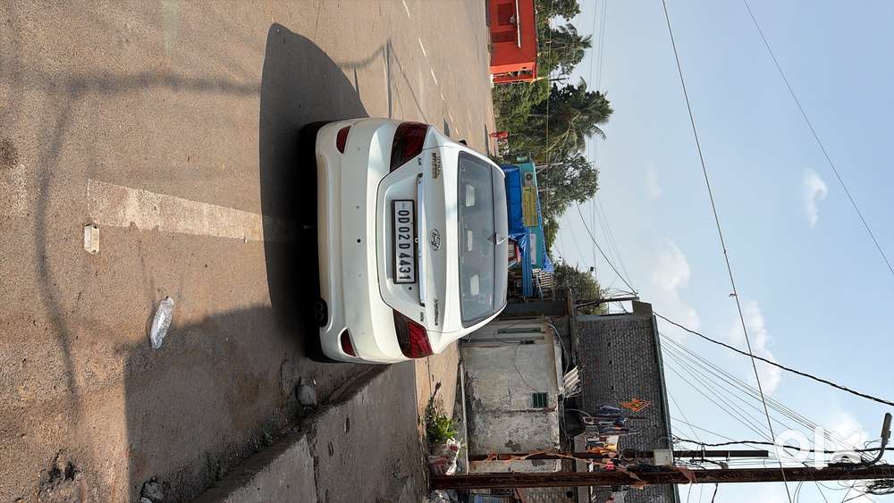 Hyundai Fluidic Verna 2013