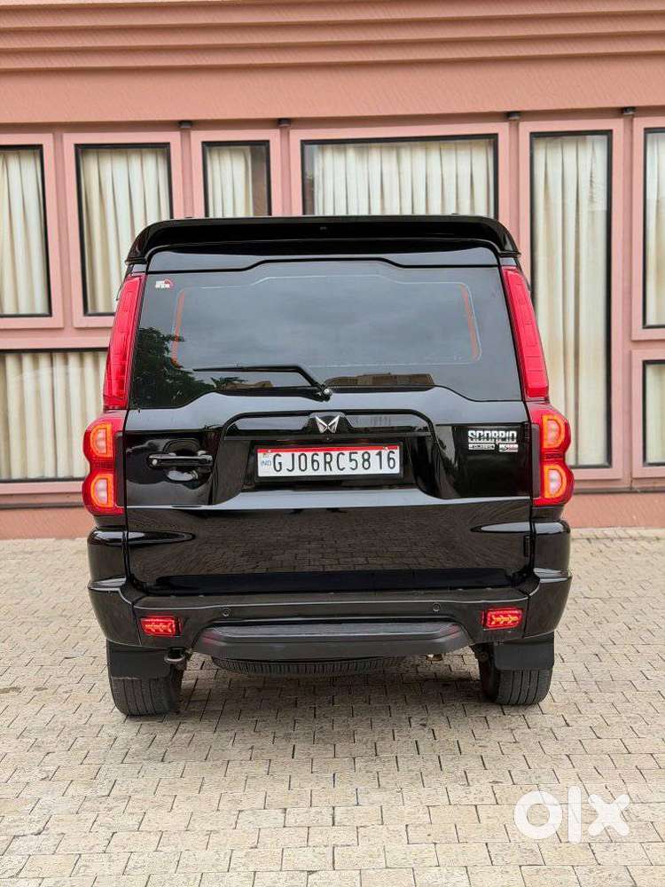 Mahindra Scorpio S11 Mt 7s, 2025, Diesel