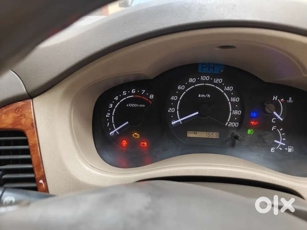 Toyota Innova 2007 Petrol + Cng 141590 Km Driven