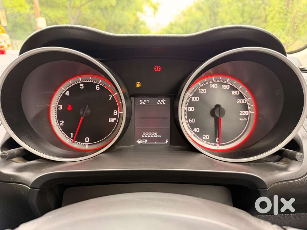 Maruti Suzuki Swift Vvt Zxi, 2023, Petrol