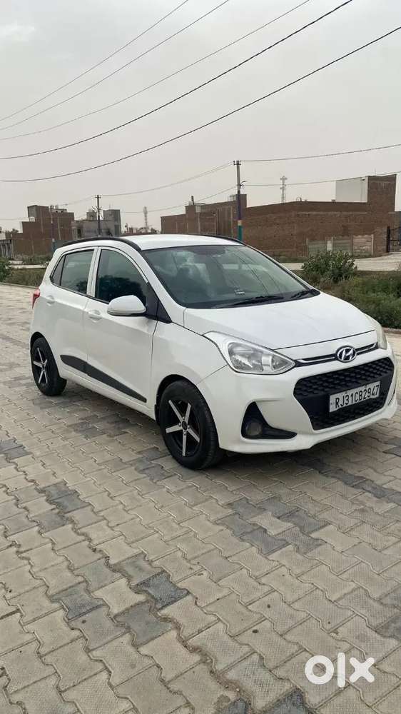 Hyundai Grand I10 2017 Petrol Well Maintained