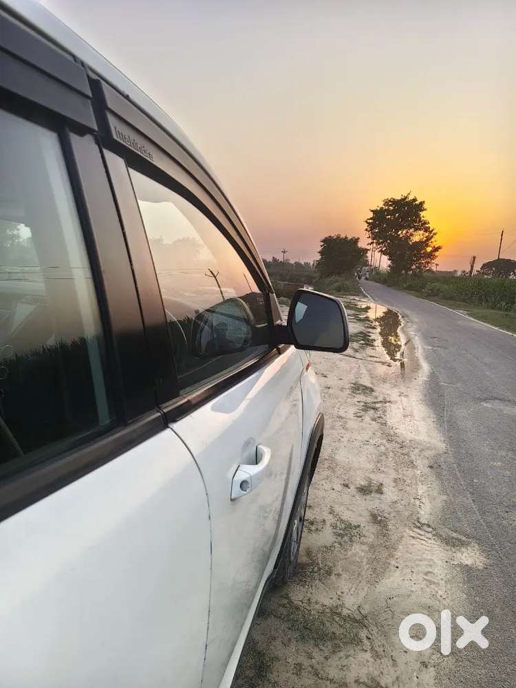 2020 Modal Diesel  Fast Owner Mahindra Kuv 100 All Papers Completed