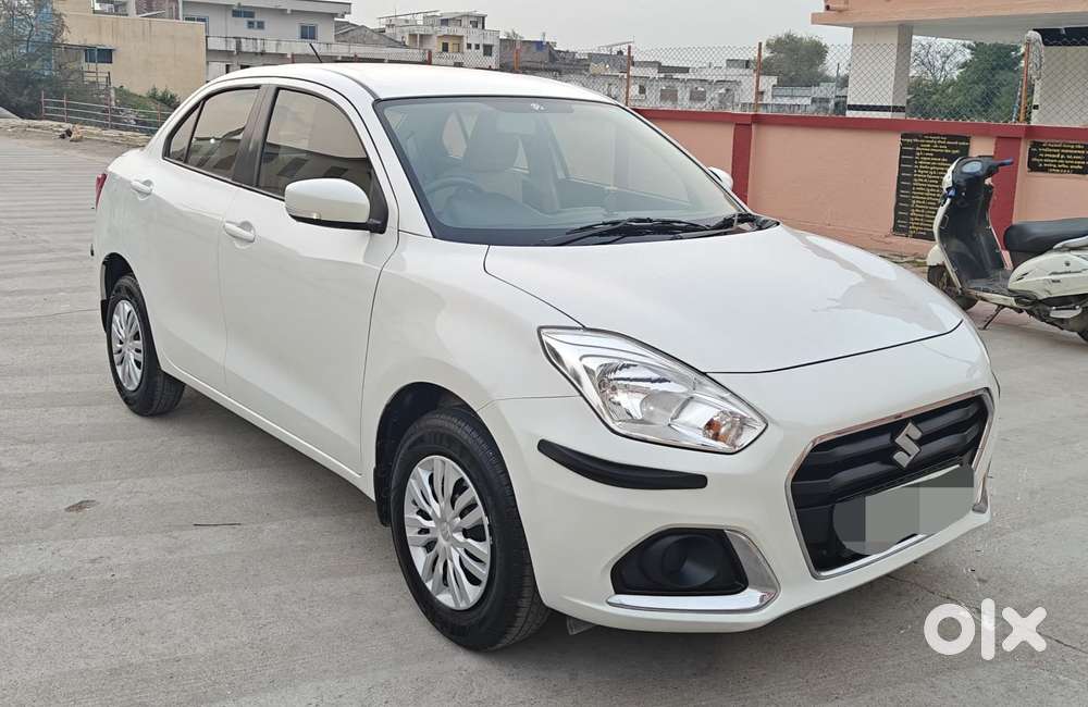 Maruti Suzuki Dzire 1.2 Vxi, 2022, Petrol