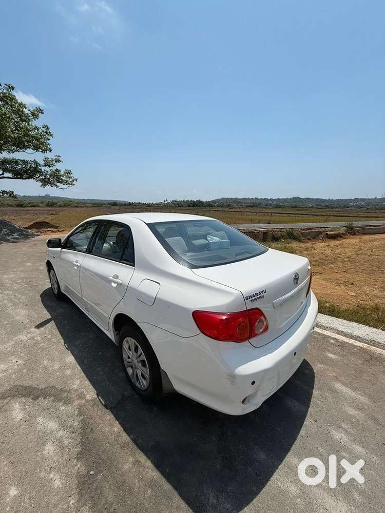 Toyota Corolla Altis 2009 Petrol Well Maintained