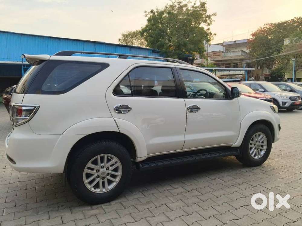 Toyota Fortuner 3.0 4x2 Automatic, 2012, Diesel