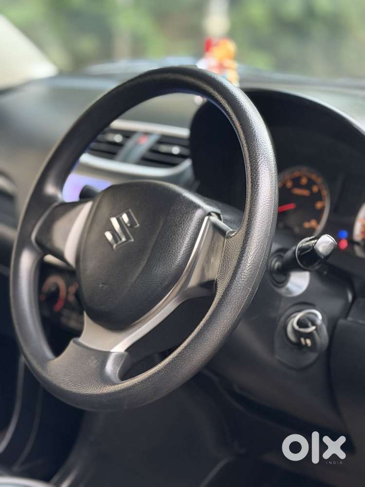 Maruti Suzuki Swift Vxi + Manual, 2014, Petrol