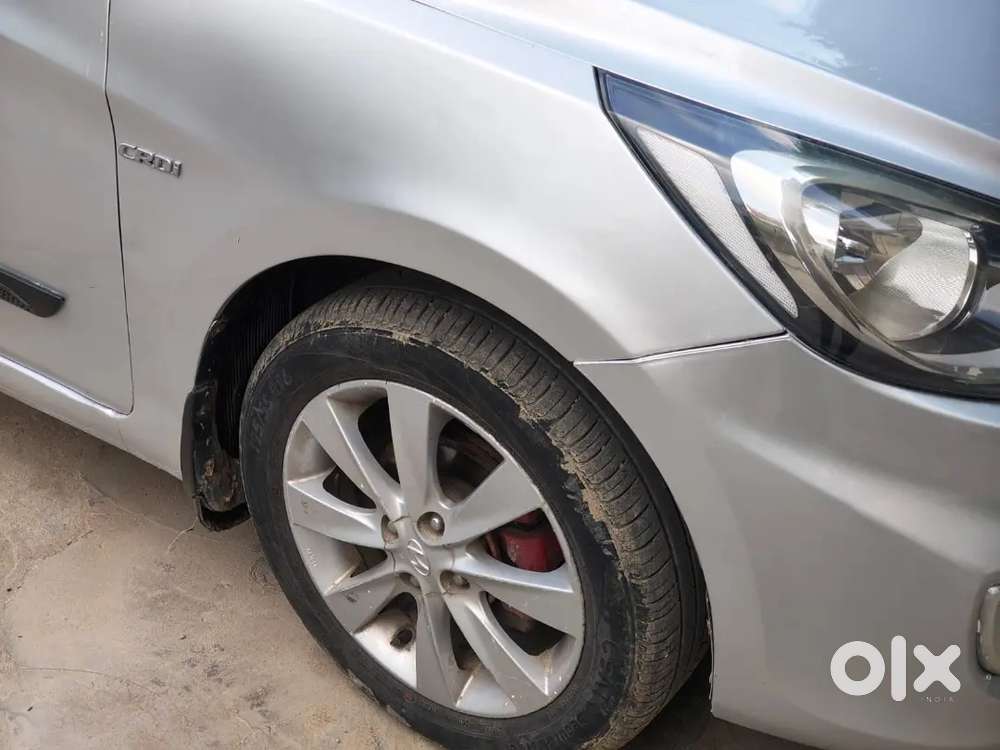 Hyundai Fluidic Verna 2013