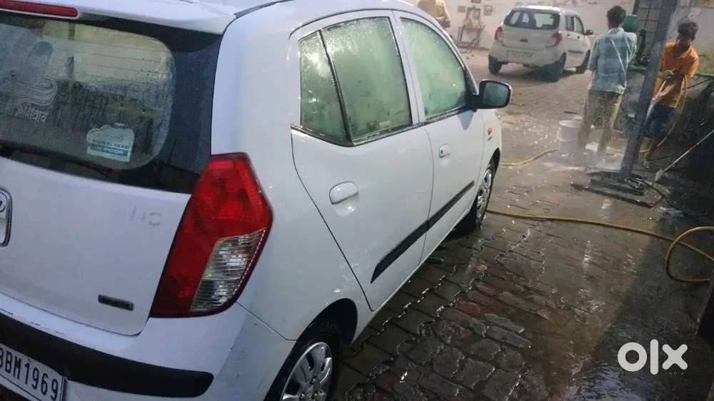 Hyundai I10 2010 Petrol 45000 Km Driven.rc And Insurance Expired