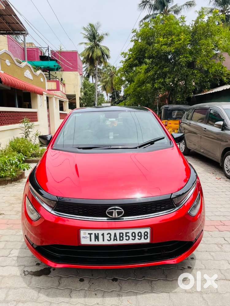 Tata Altroz, 2023, Petrol