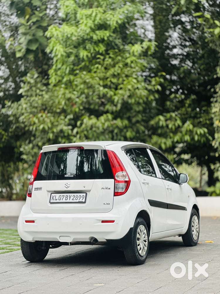 Maruti Suzuki Ritz Lxi, 2013, Petrol