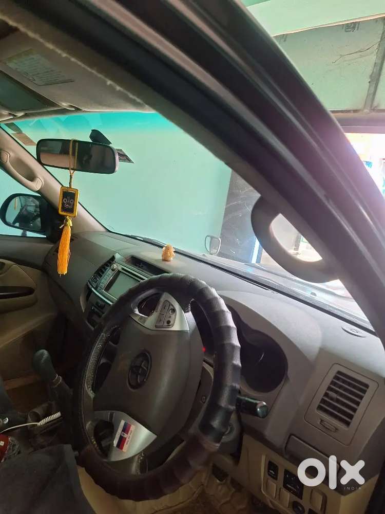 Toyota Fortuner 2012
