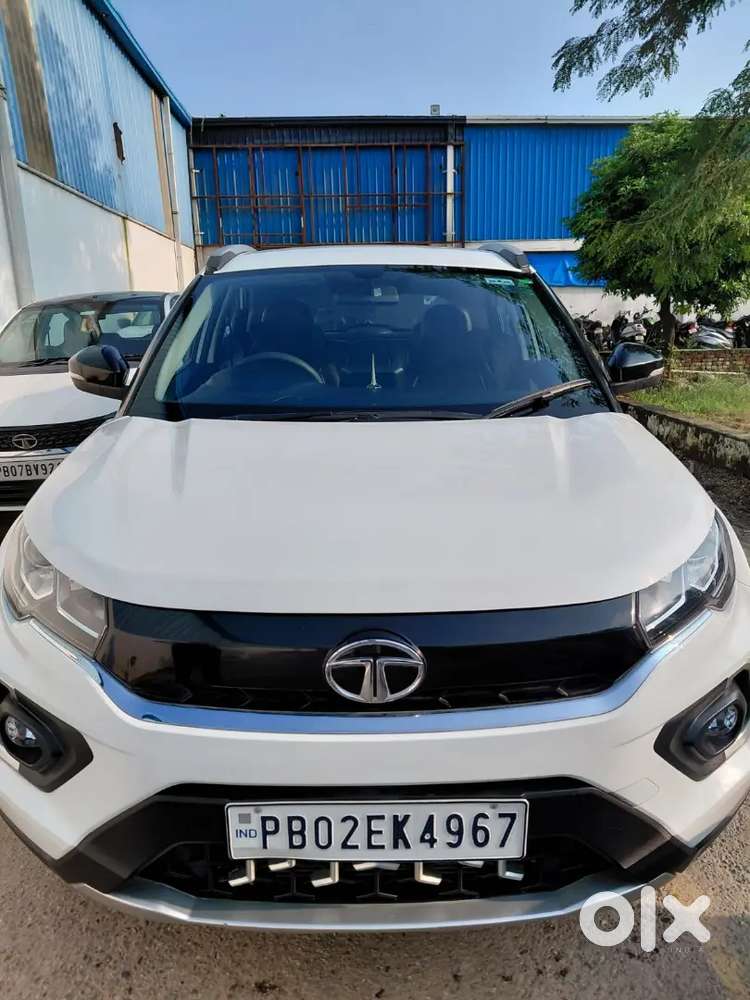 Tata Nexon Petrol Automatic 2022