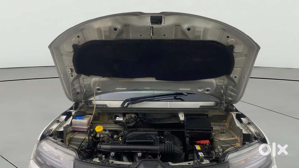 Renault Kwid 1.0 Rxt Amt, 2022, Petrol