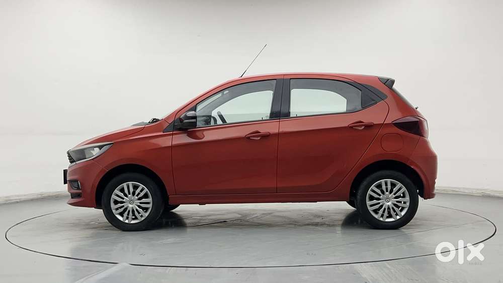 Tata Tiago Xza Plus, 2020, Petrol