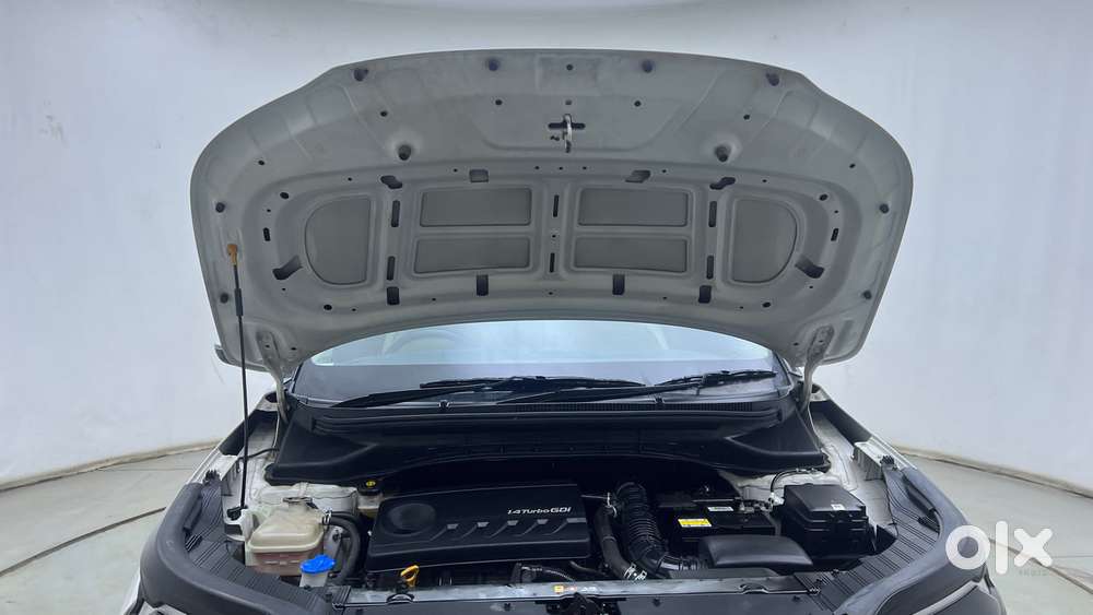 Kia Carens 1.4 Luxury 7 Str, 2022, Petrol
