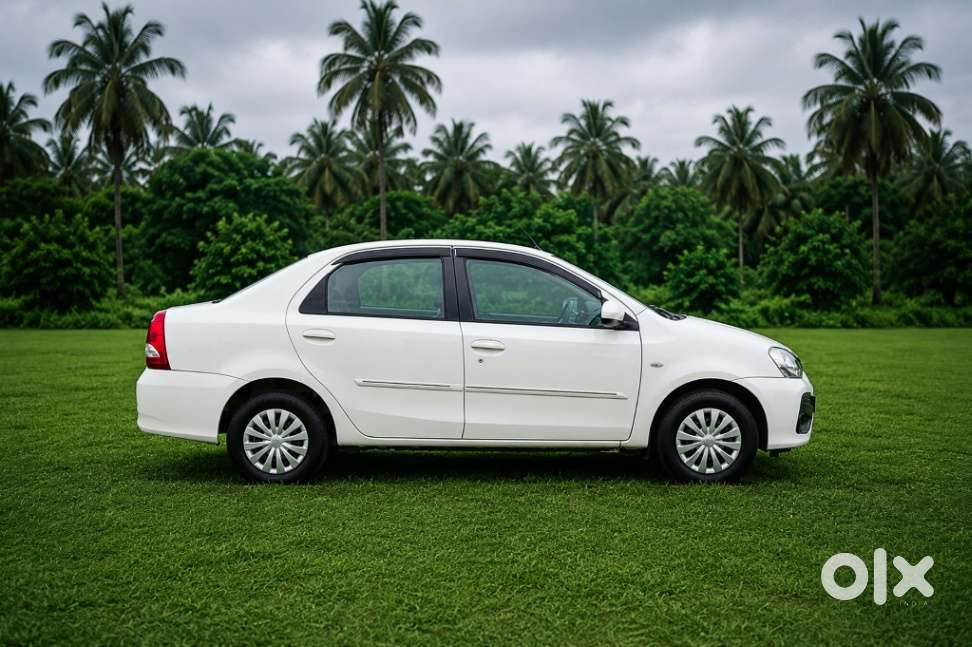 Toyota Etios, 2016, Petrol