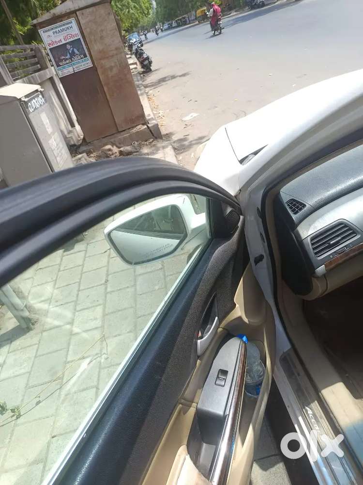 Ac On . Blootooth On Genuine Kilometres